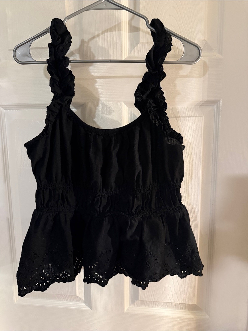 Old Navy Black Ruffle Strap Eyelet Peplum Tank
